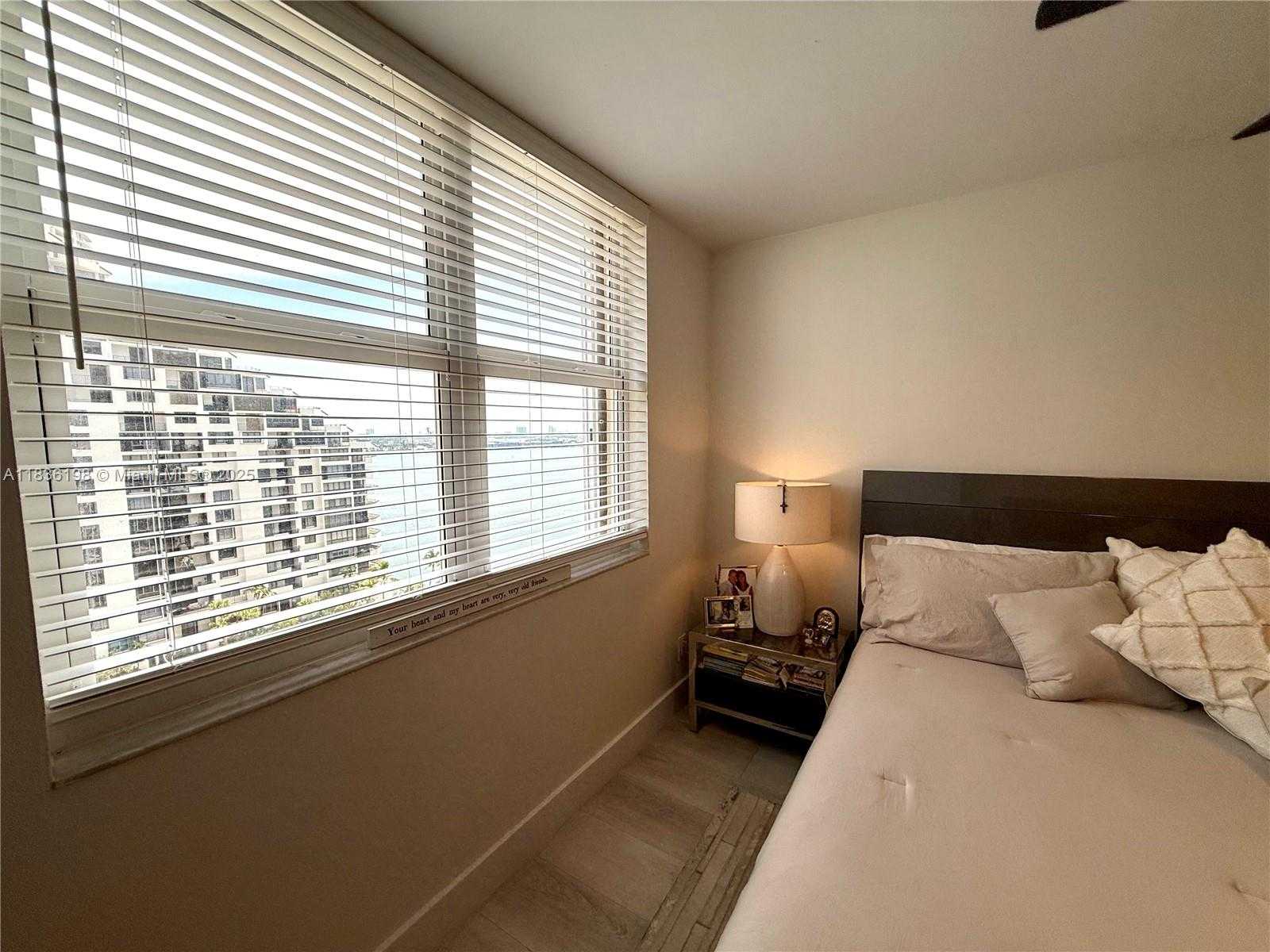 Small Image of 770 CLAUGHTON ISLAND DR #1503, Miami Number 33