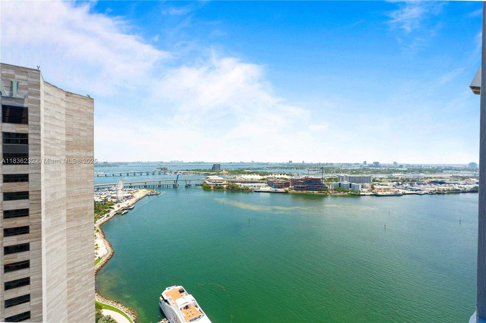 Small Image of 335 SOUTH BISCAYNE BLVD #3410, Miami Number 5
