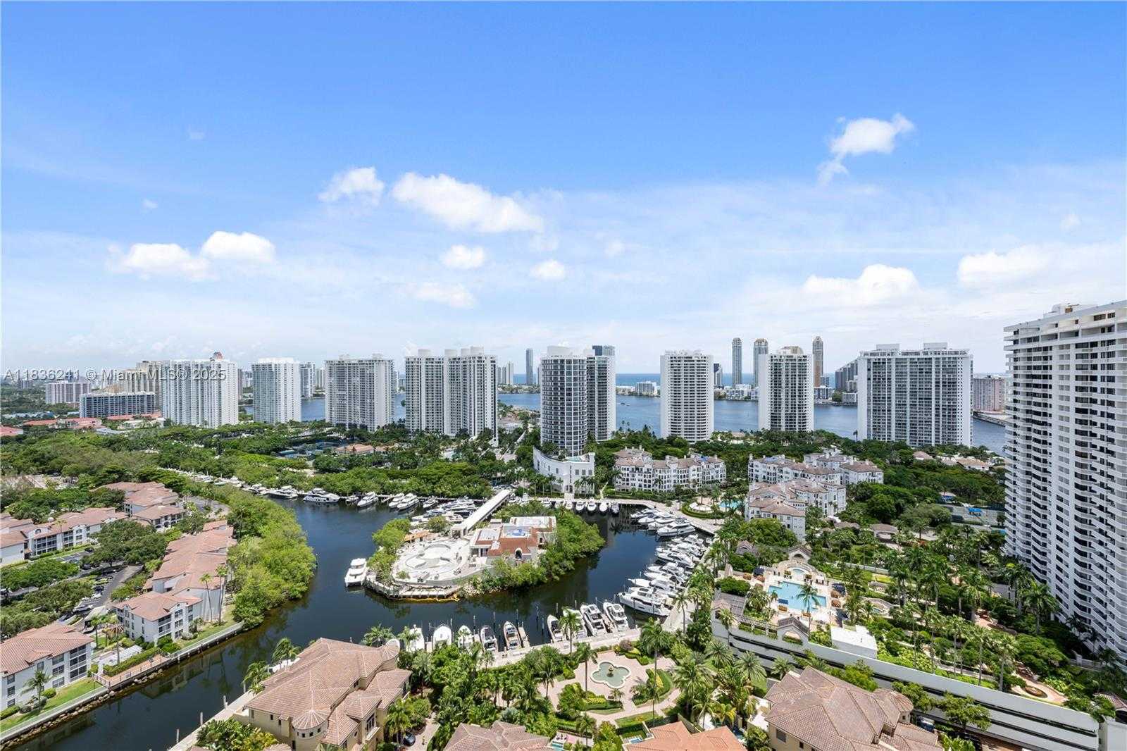 Small Image of 1000 WEST ISLAND BLVD #2909, Aventura Number 27