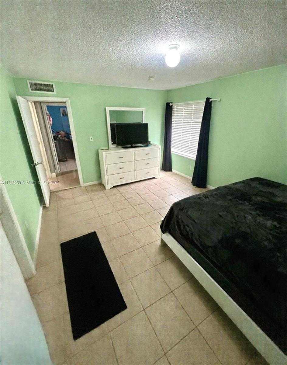 Small Image of 1810 WEST 56TH ST #3317, Hialeah Number 13