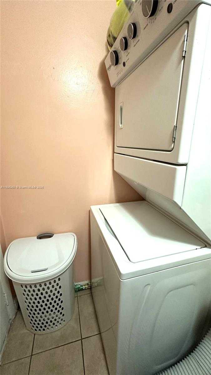 Small Image of 1810 WEST 56TH ST #3317, Hialeah Number 14