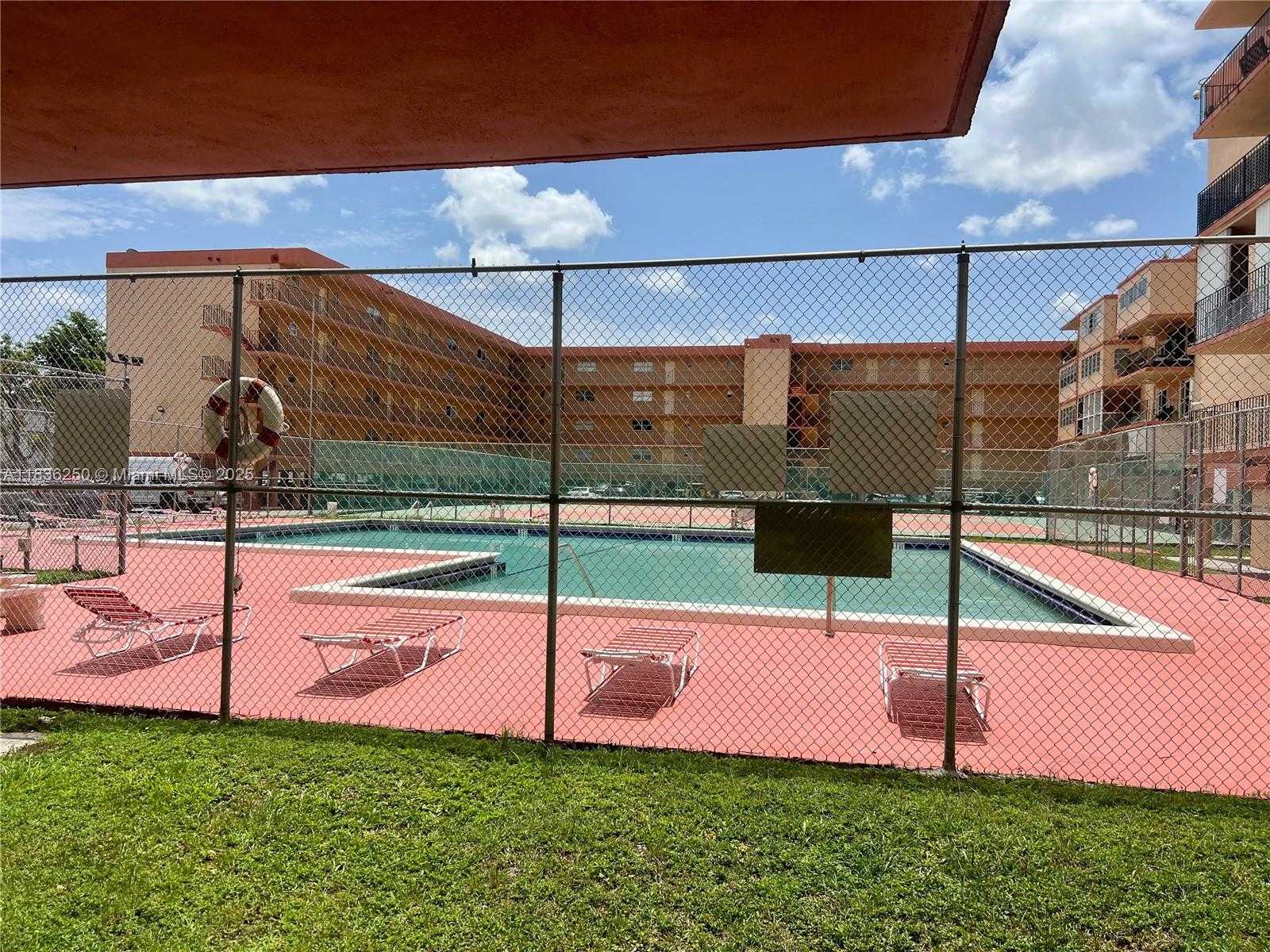 Small Image of 1810 WEST 56TH ST #3317, Hialeah Number 35