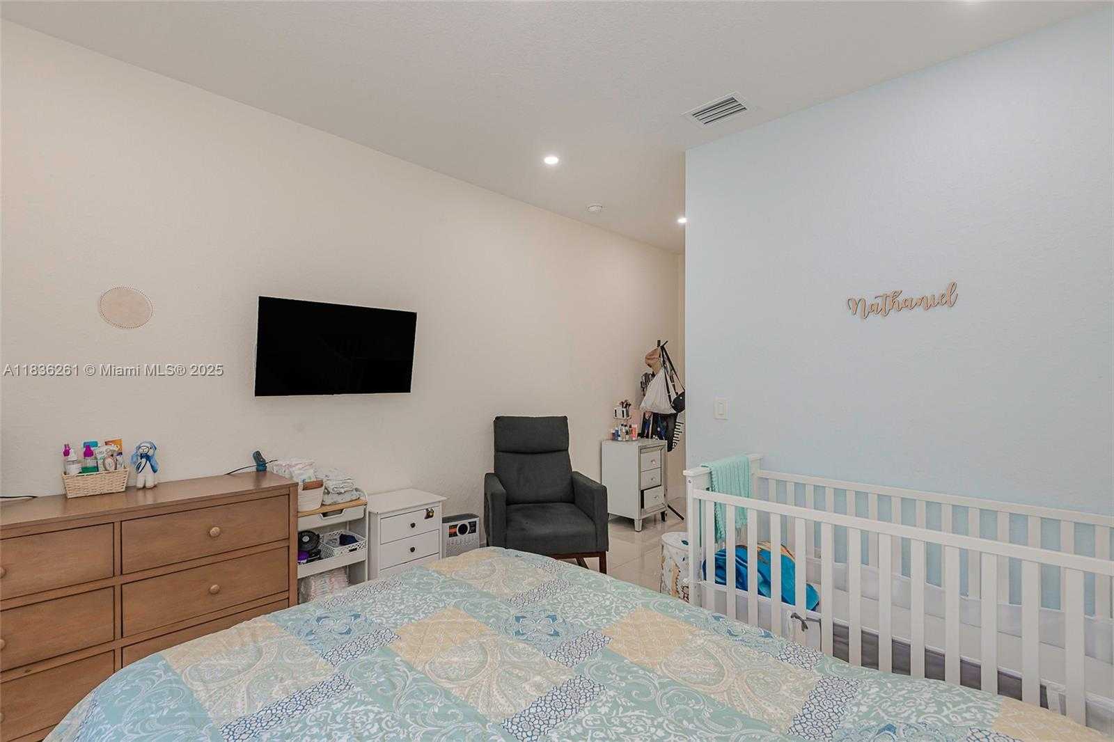 Small Image of 401 SOUTH WEST 91ST AVE, Miami Number 15