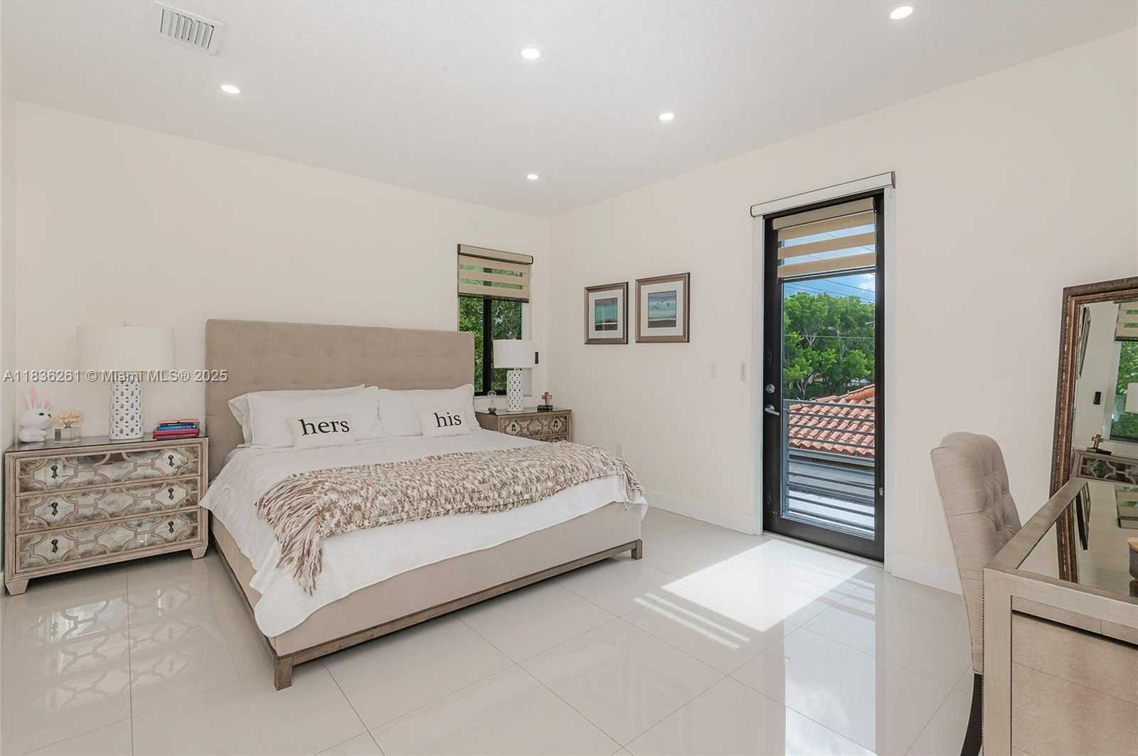 Small Image of 401 SOUTH WEST 91ST AVE, Miami Number 22