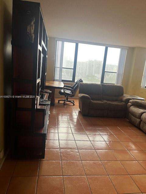 Small Image of 3505 SOUTH OCEAN DR #505, Hollywood Number 6