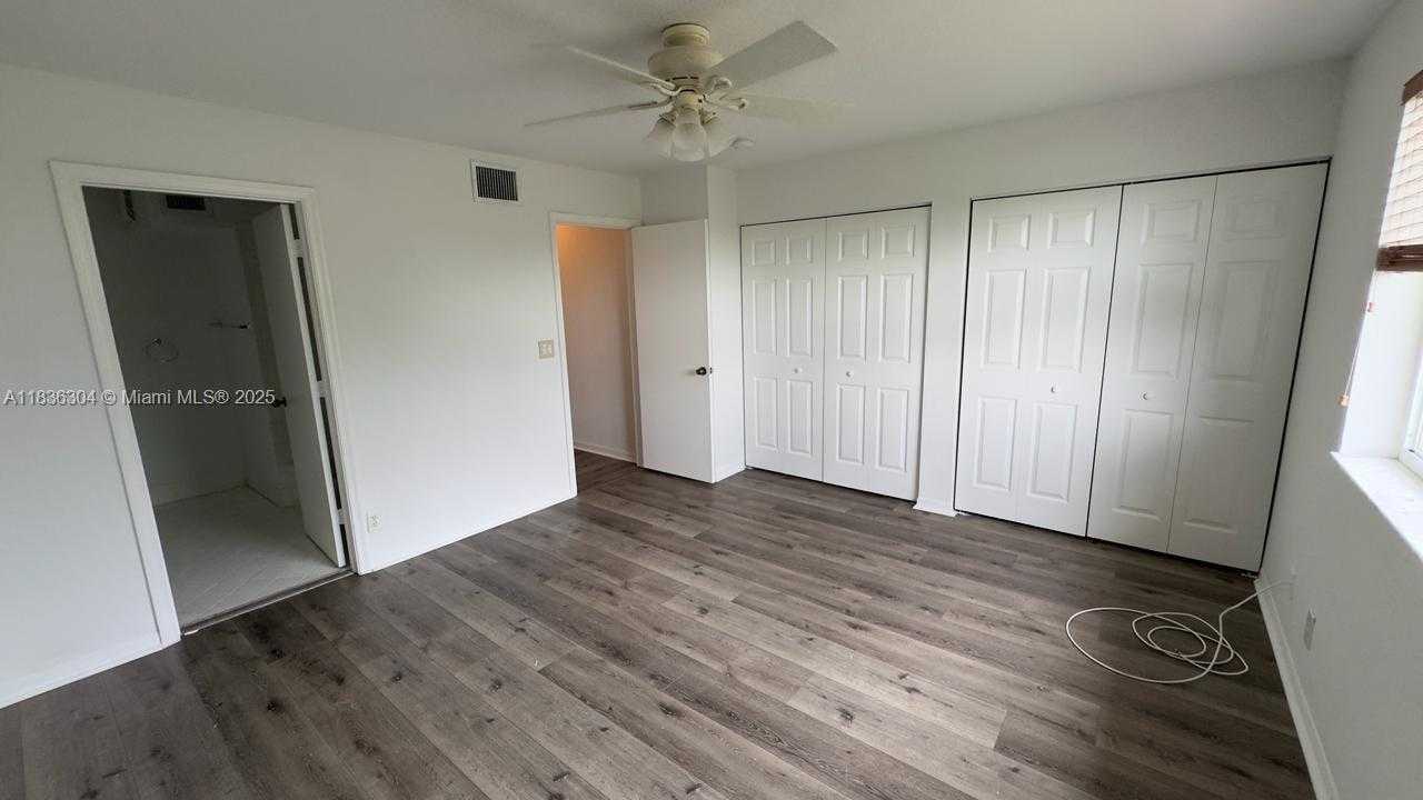Small Image of 2487 CORDOBA BND, Weston Number 10