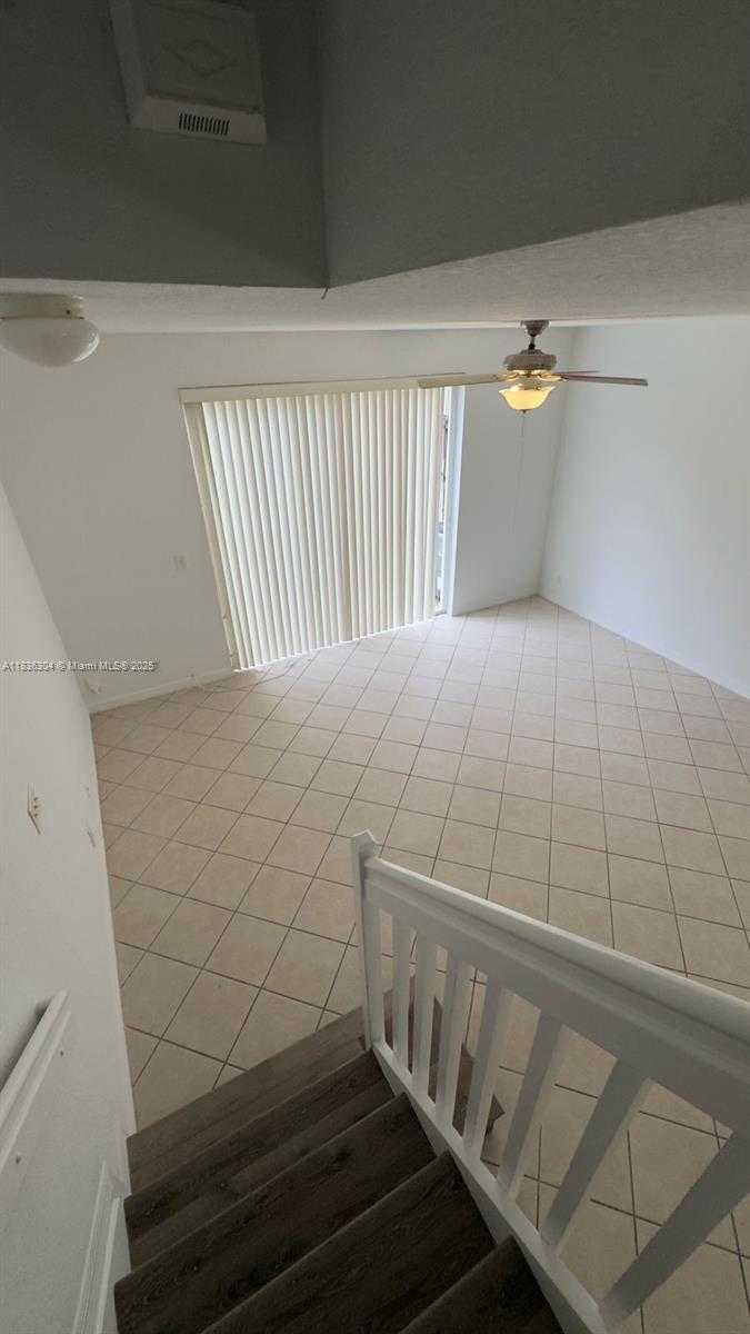 Small Image of 2487 CORDOBA BND, Weston Number 29