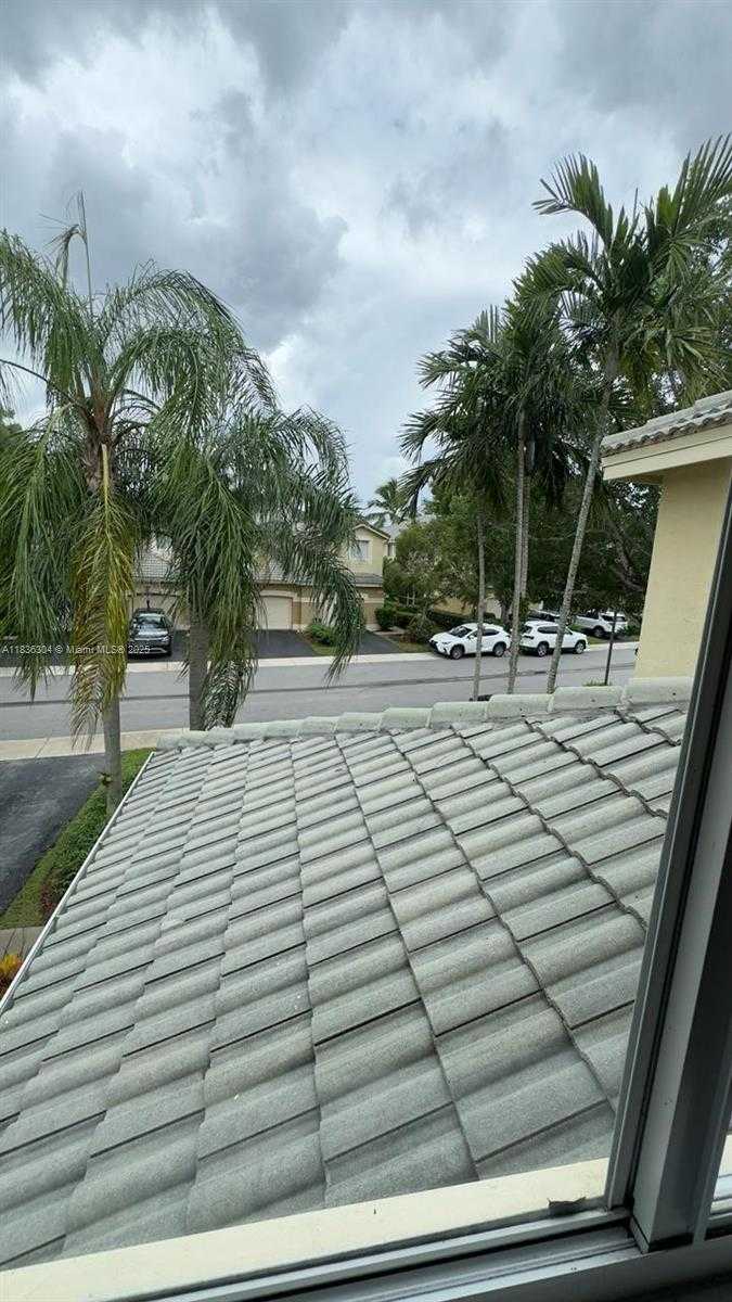 Small Image of 2487 CORDOBA BND, Weston Number 7