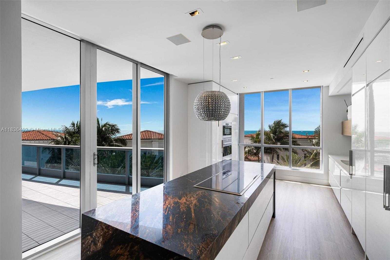 Small Image of 5959 COLLINS AVE #705, Miami Beach Number 5