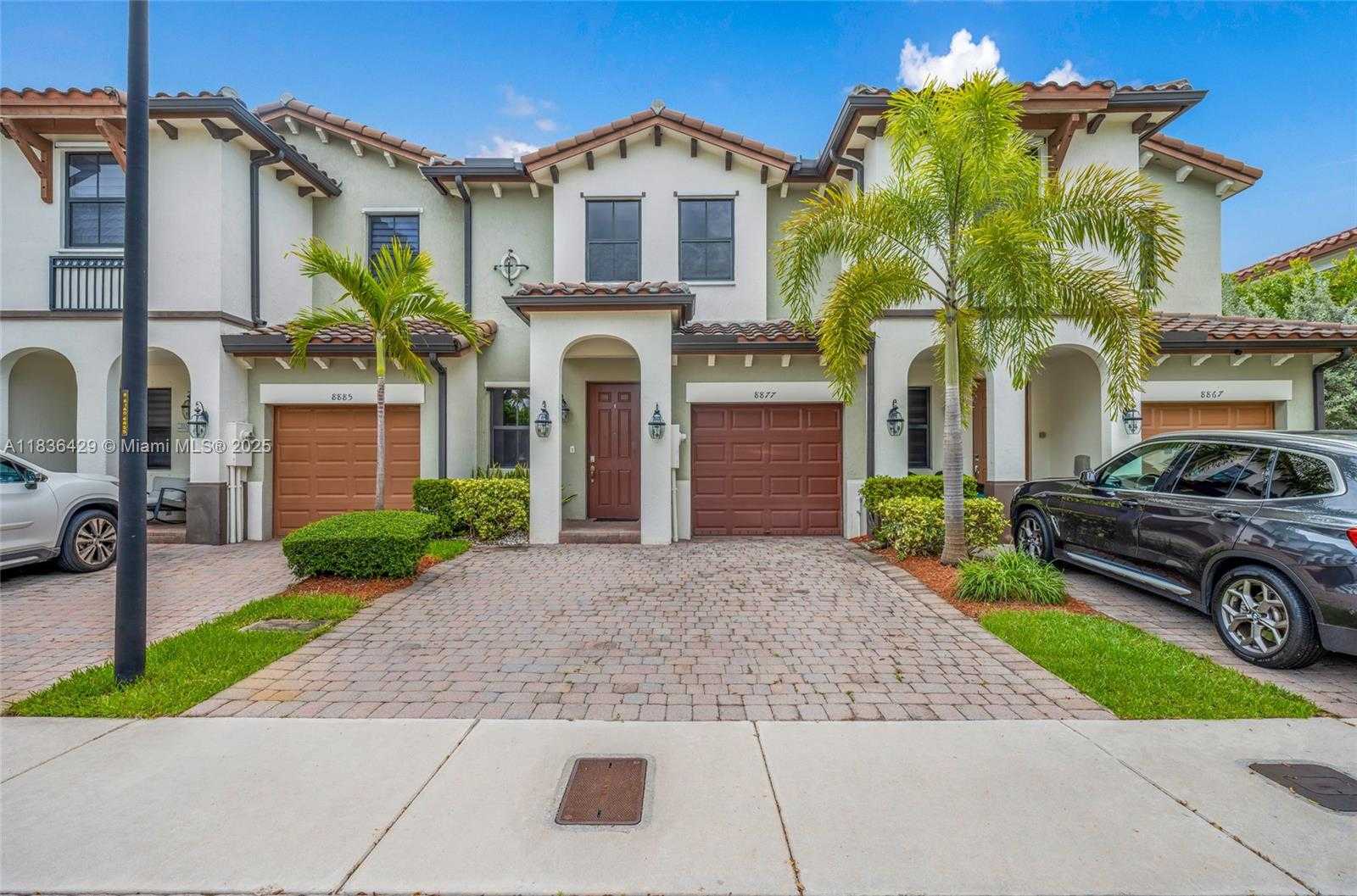 Small Image of 8877 NORTH WEST 103RD AVE, Doral Number 3