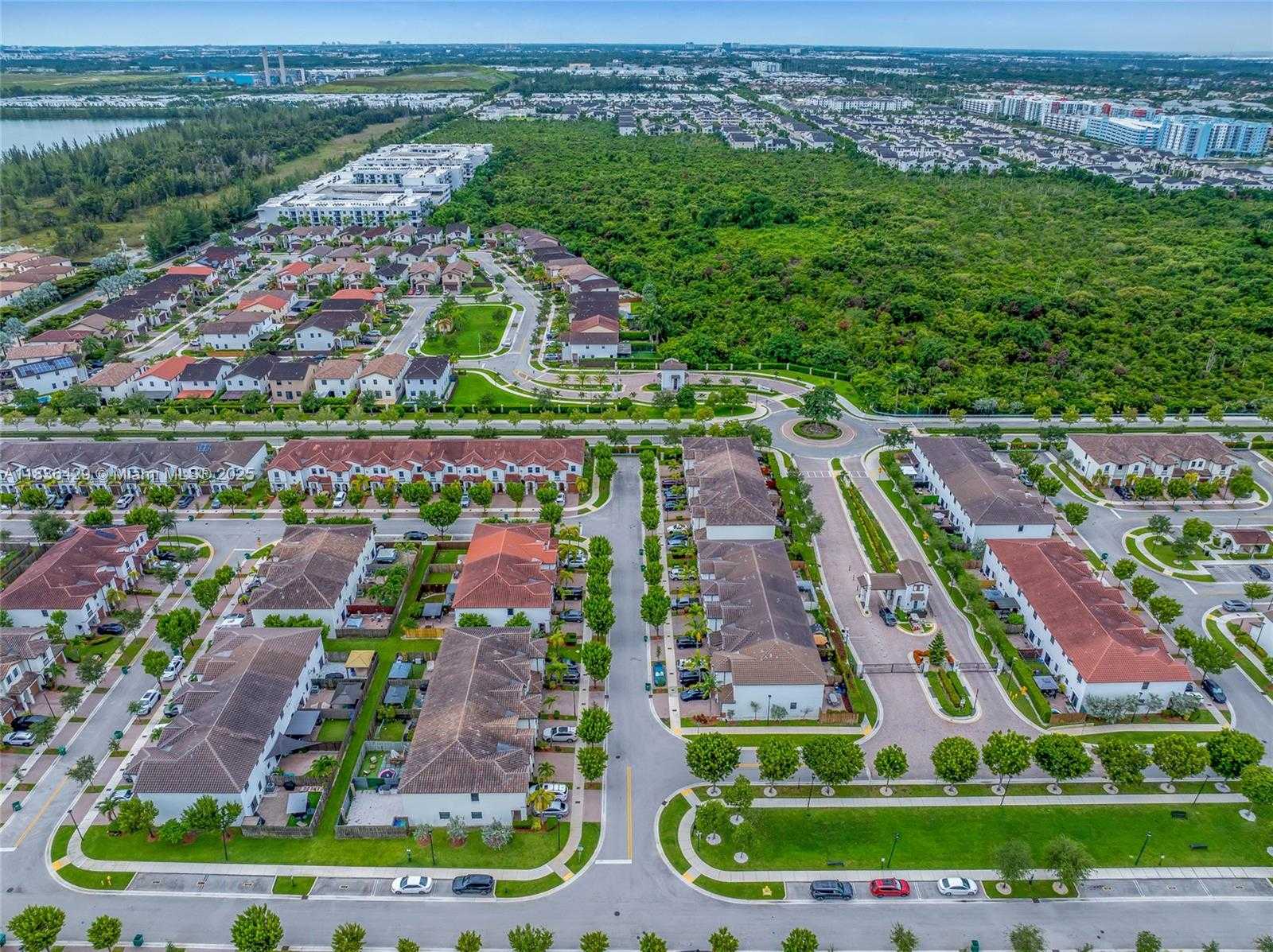 Small Image of 8877 NORTH WEST 103RD AVE, Doral Number 45