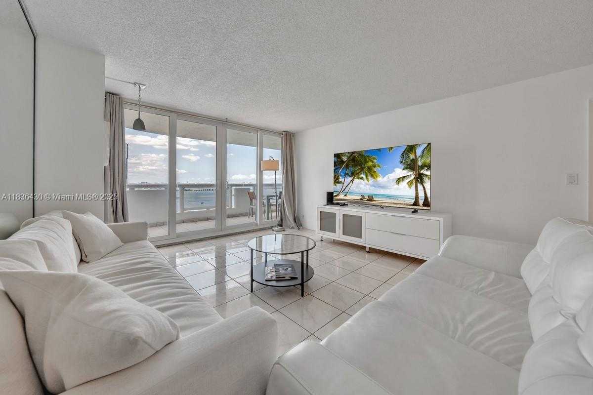 Small Image of 1717 NORTH BAYSHORE DR #A-3237, Miami Number 6