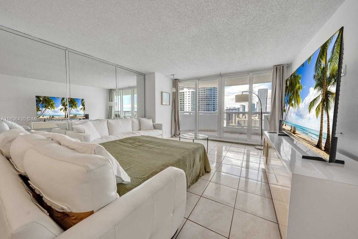 Small Image of 1717 NORTH BAYSHORE DR #A-3237, Miami Number 7