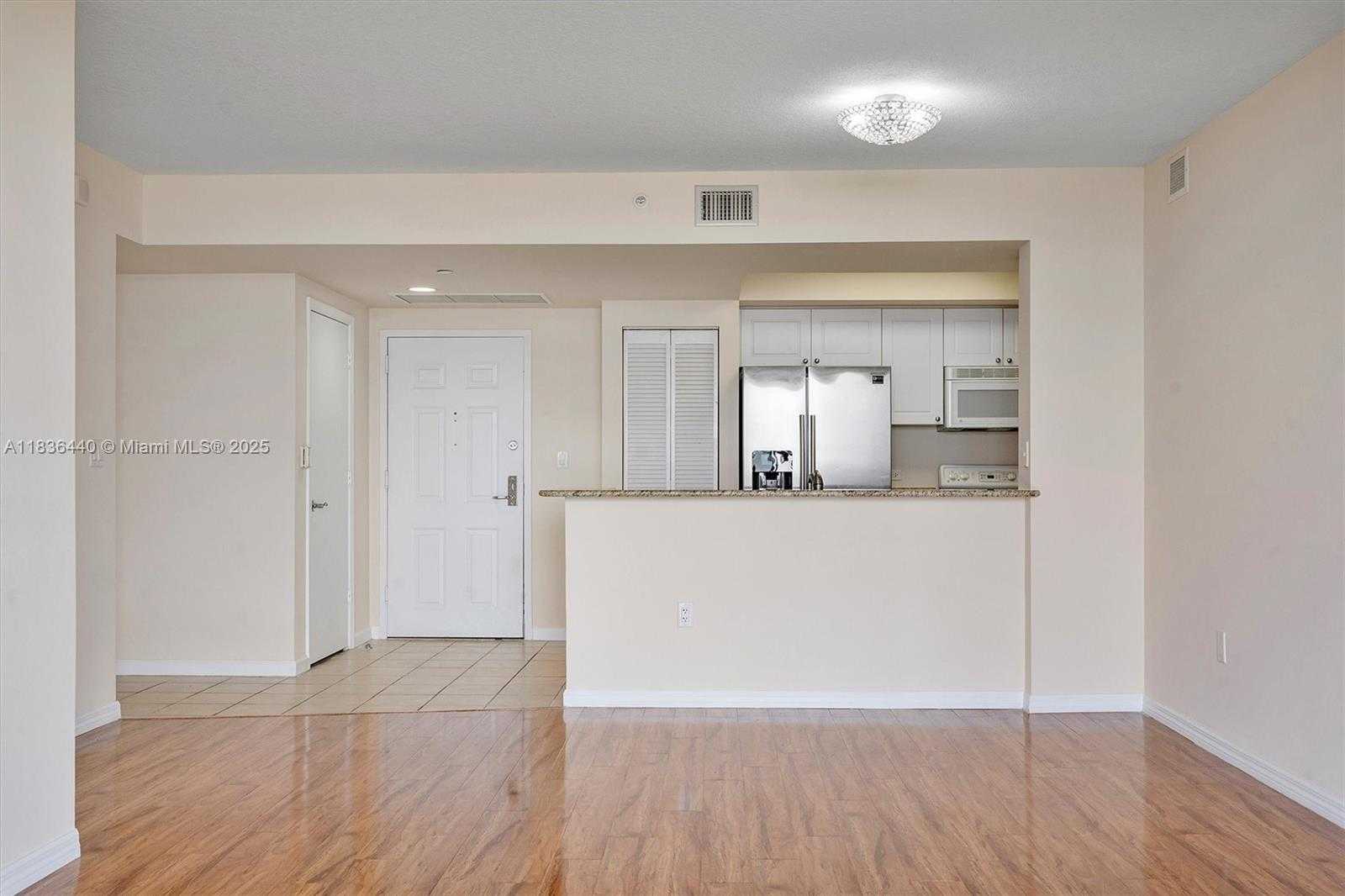 Small Image of 19501 WEST COUNTRY CLUB DR #912, Aventura Number 12