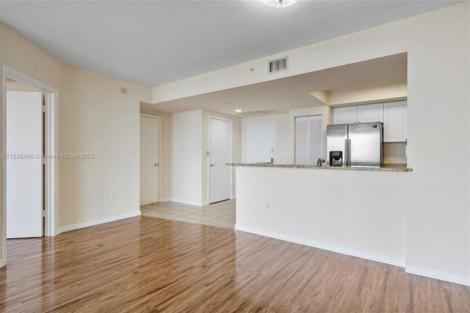 Small Image of 19501 WEST COUNTRY CLUB DR #912, Aventura Number 14