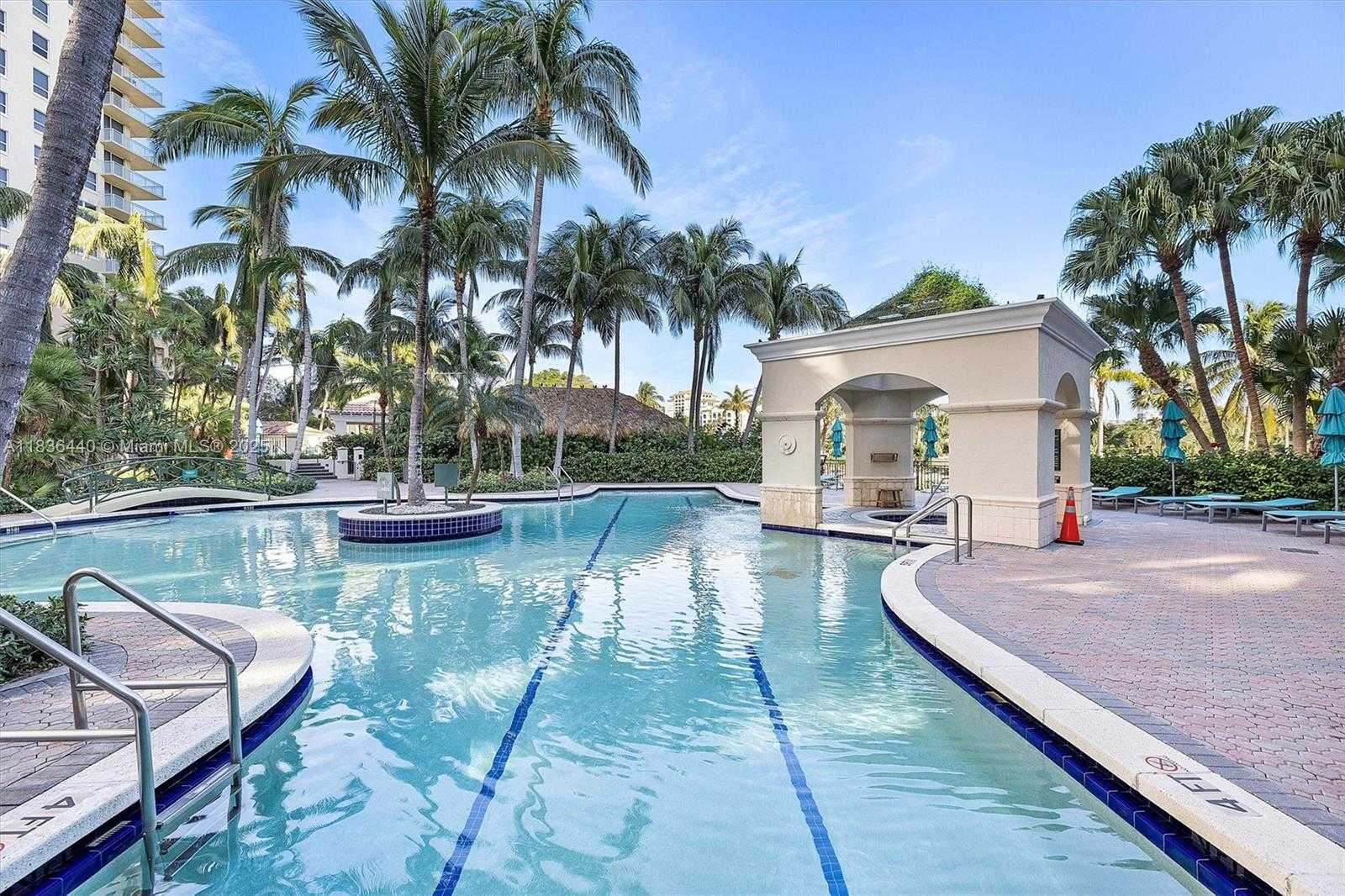 Small Image of 19501 WEST COUNTRY CLUB DR #912, Aventura Number 62