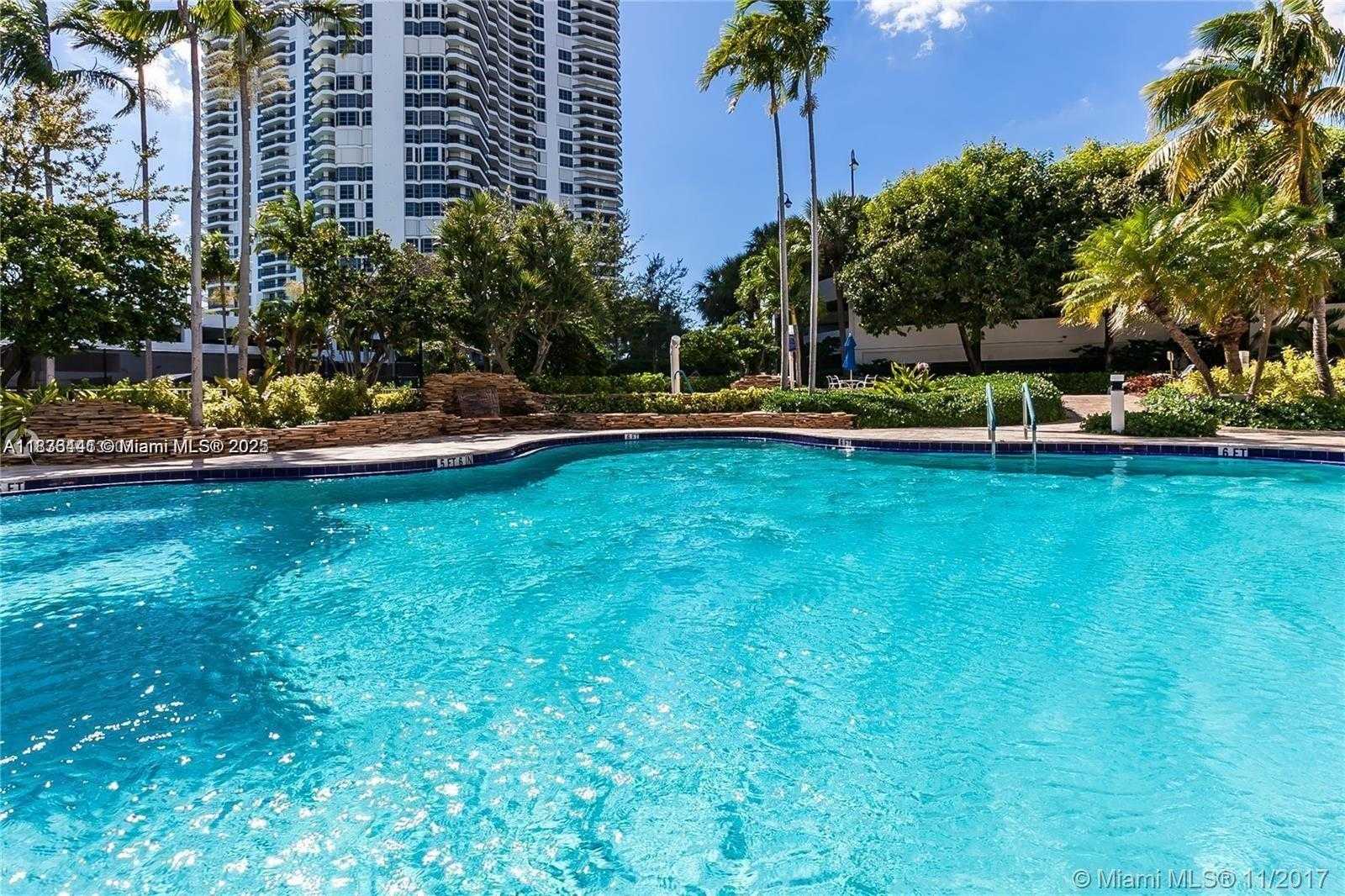 Small Image of 3500 MYSTIC POINTE DR #306, Aventura Number 28