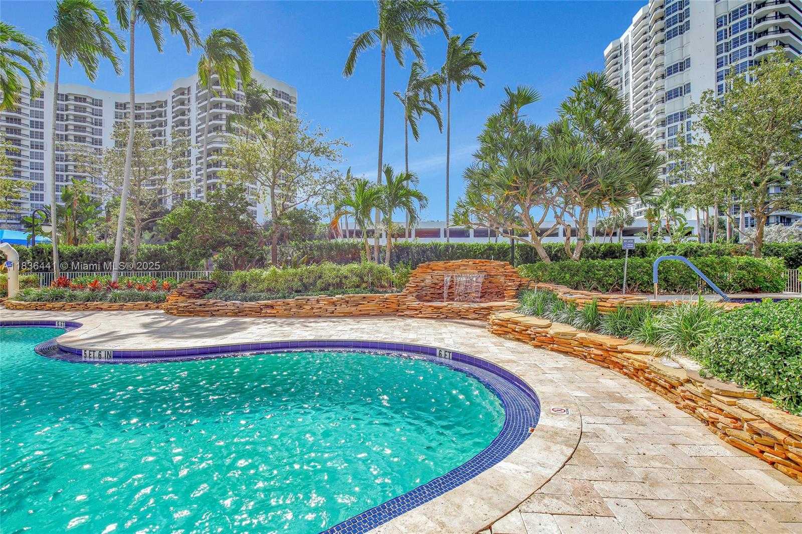 Small Image of 3500 MYSTIC POINTE DR #306, Aventura Number 31