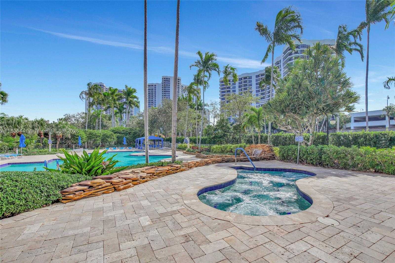 Small Image of 3500 MYSTIC POINTE DR #306, Aventura Number 32