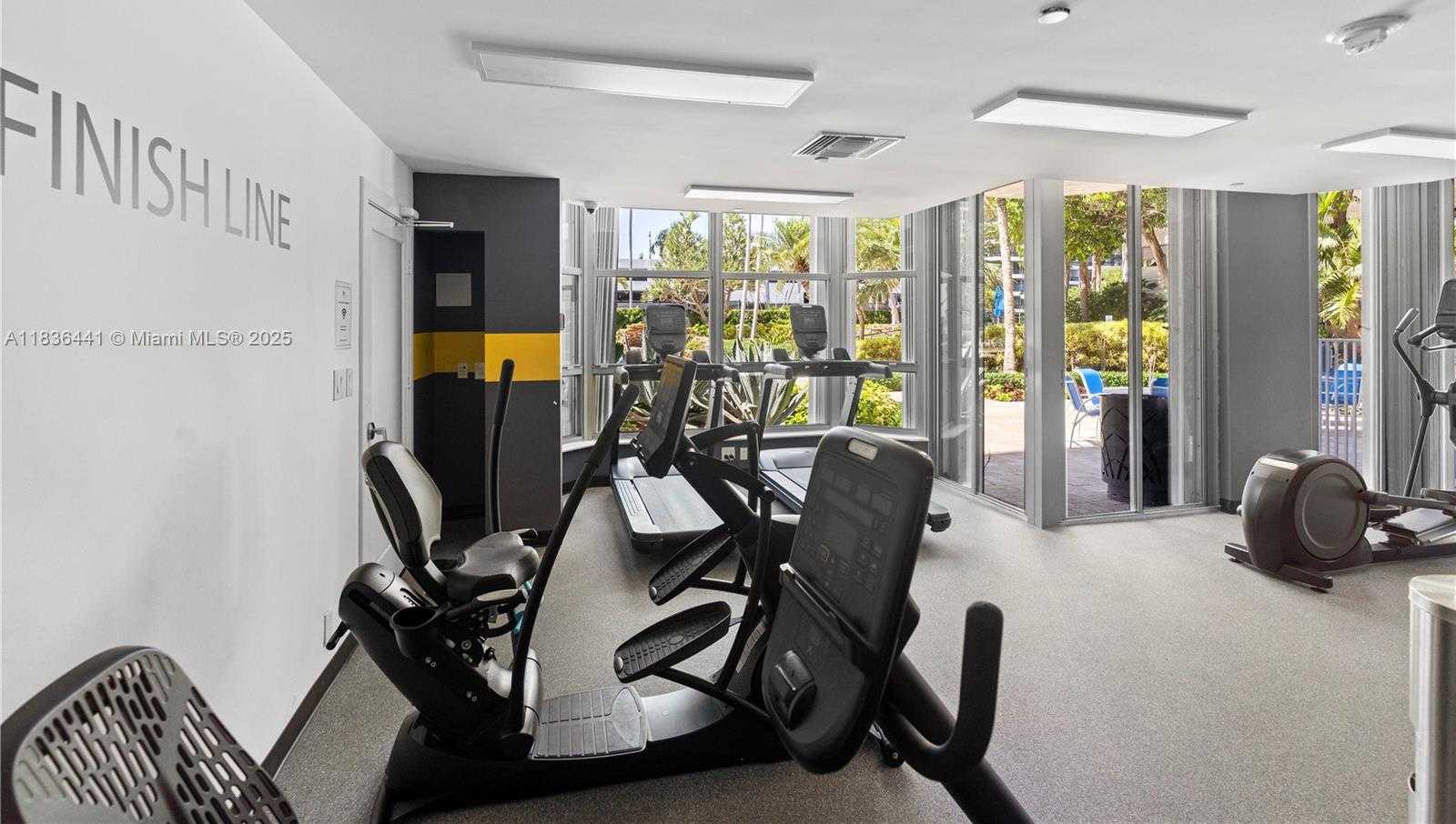 Small Image of 3500 MYSTIC POINTE DR #306, Aventura Number 35