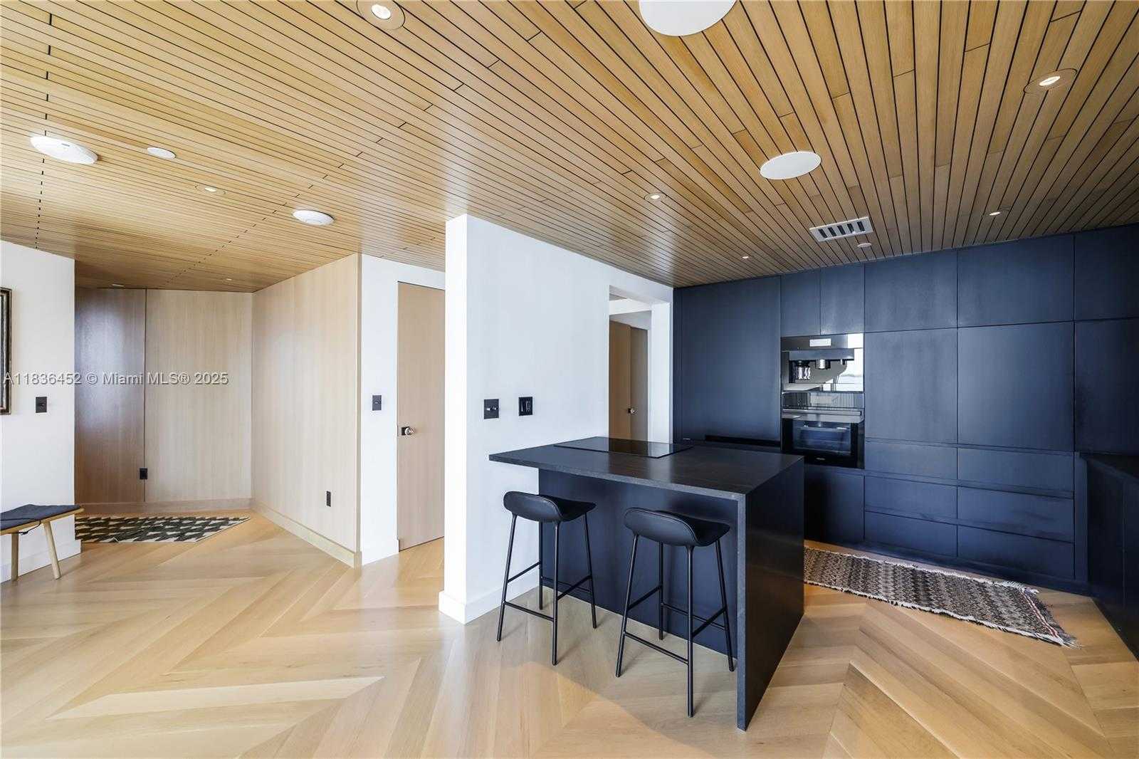 Small Image of 1331 BRICKELL BAY DR #BL-21, Miami Number 16