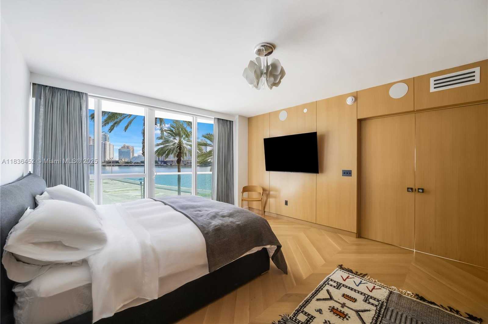 Small Image of 1331 BRICKELL BAY DR #BL-21, Miami Number 17