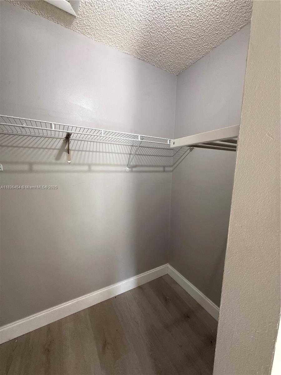 Small Image of 2031 SOUTH WEST 81ST WAY, Davie Number 27