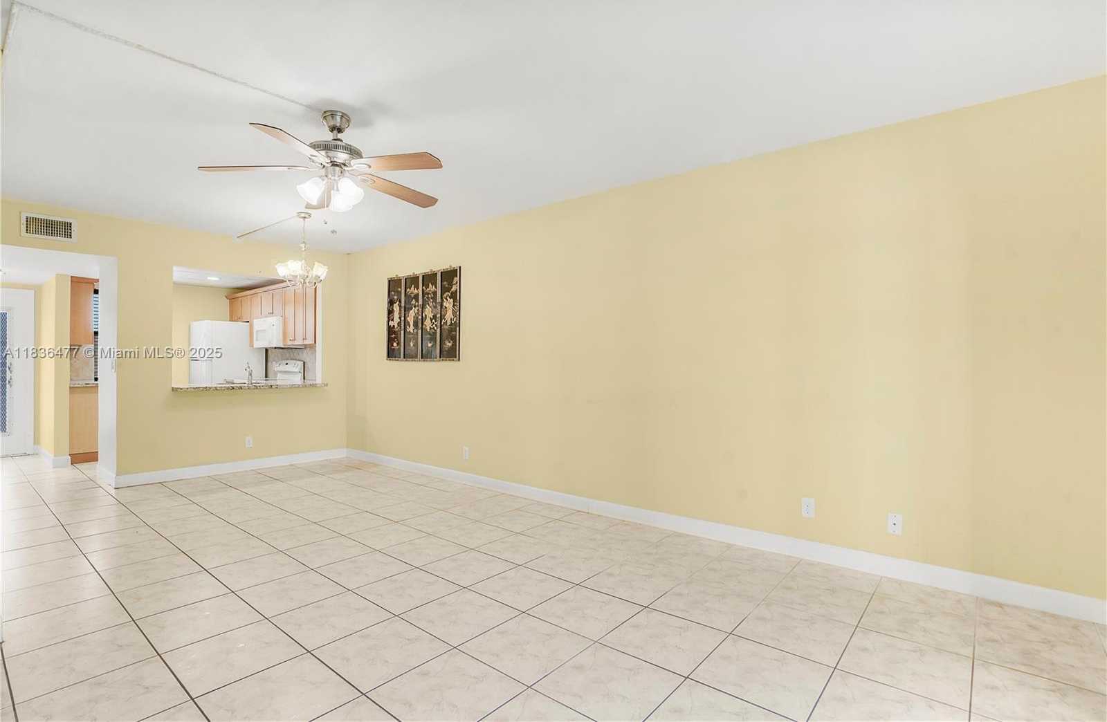 Small Image of 10332 SUNRISE LAKES BLVD #206, Sunrise Number 10