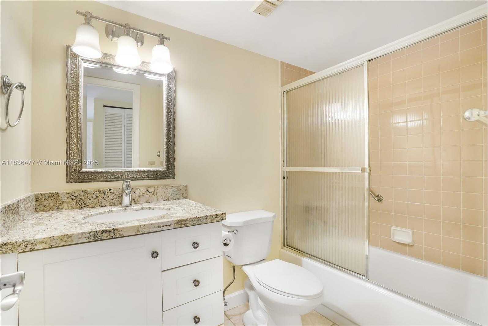 Small Image of 10332 SUNRISE LAKES BLVD #206, Sunrise Number 18