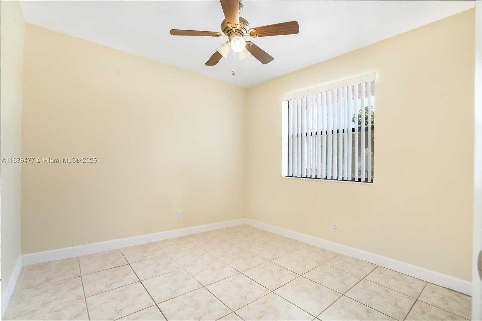 Small Image of 10332 SUNRISE LAKES BLVD #206, Sunrise Number 19