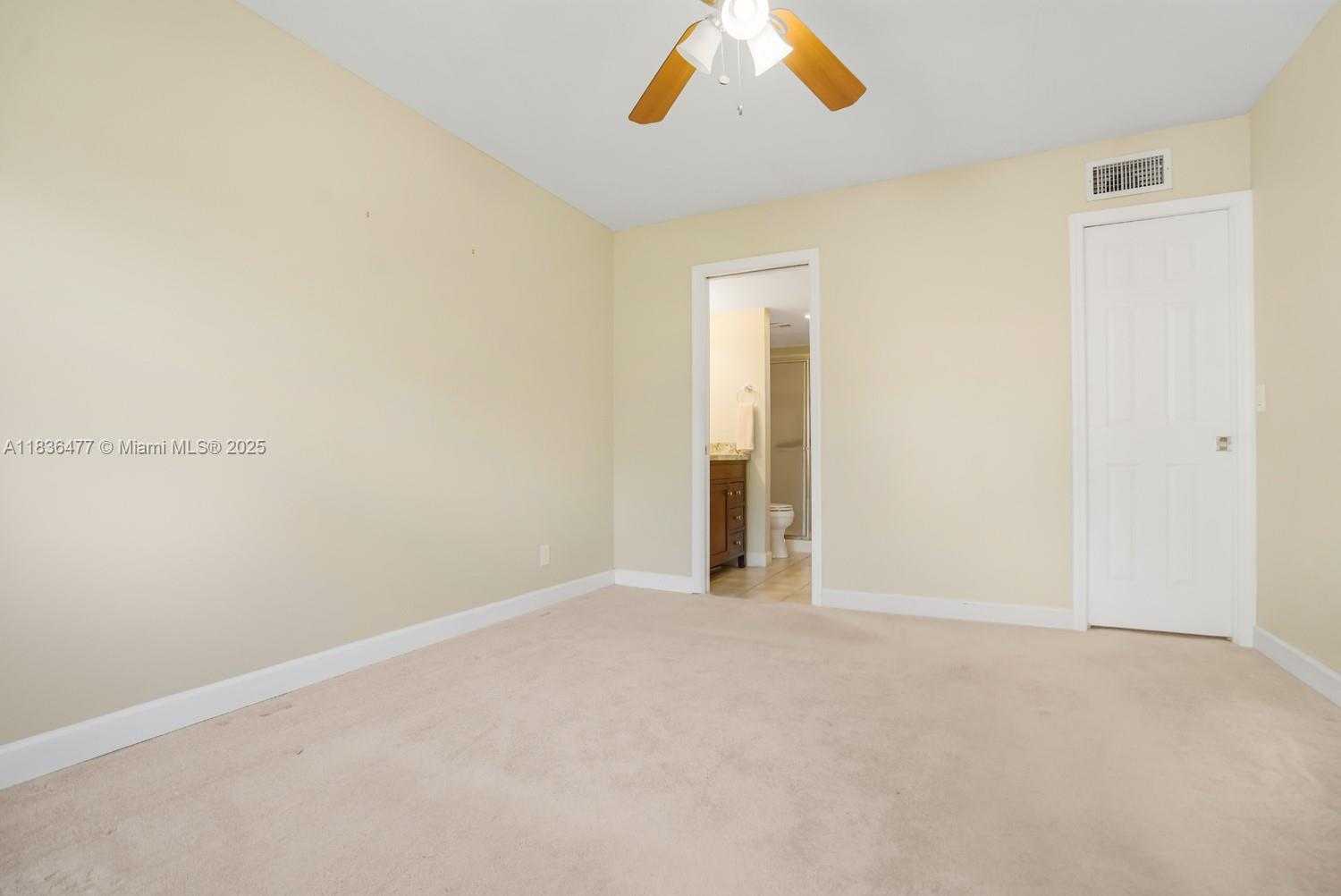 Small Image of 10332 SUNRISE LAKES BLVD #206, Sunrise Number 24
