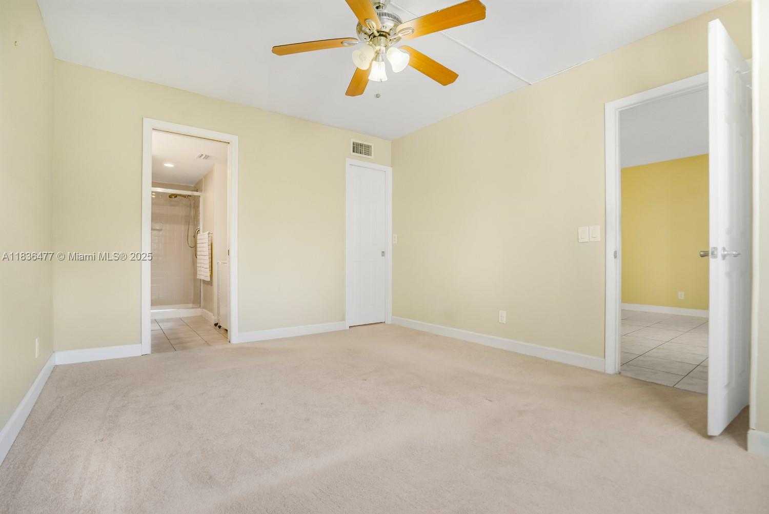 Small Image of 10332 SUNRISE LAKES BLVD #206, Sunrise Number 25