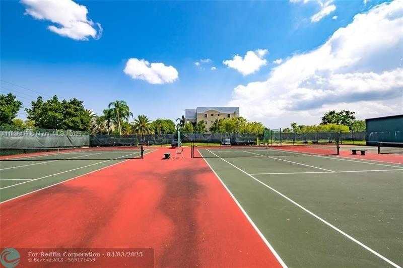 Small Image of 10332 SUNRISE LAKES BLVD #206, Sunrise Number 35