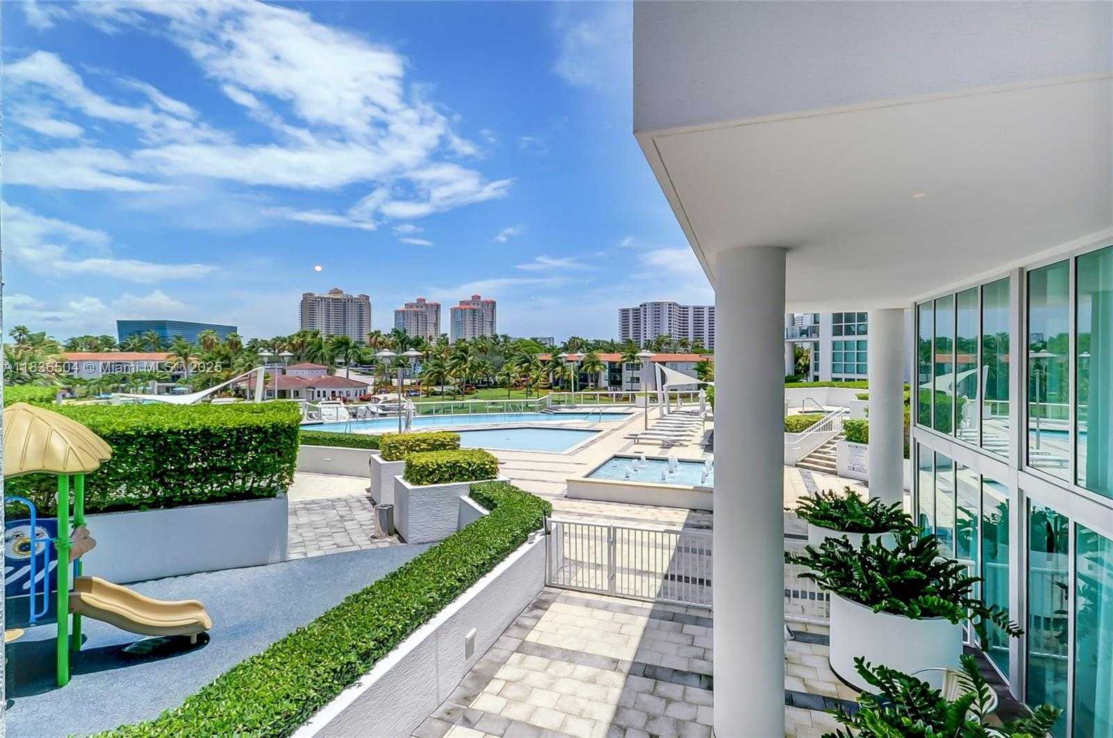 Small Image of 3131 NORTH EAST 188TH ST #1-808, Aventura Number 57