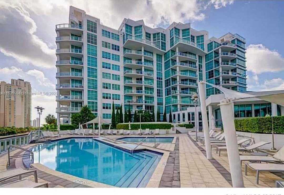 Small Image of 3131 NORTH EAST 188TH ST #1-808, Aventura Number 60