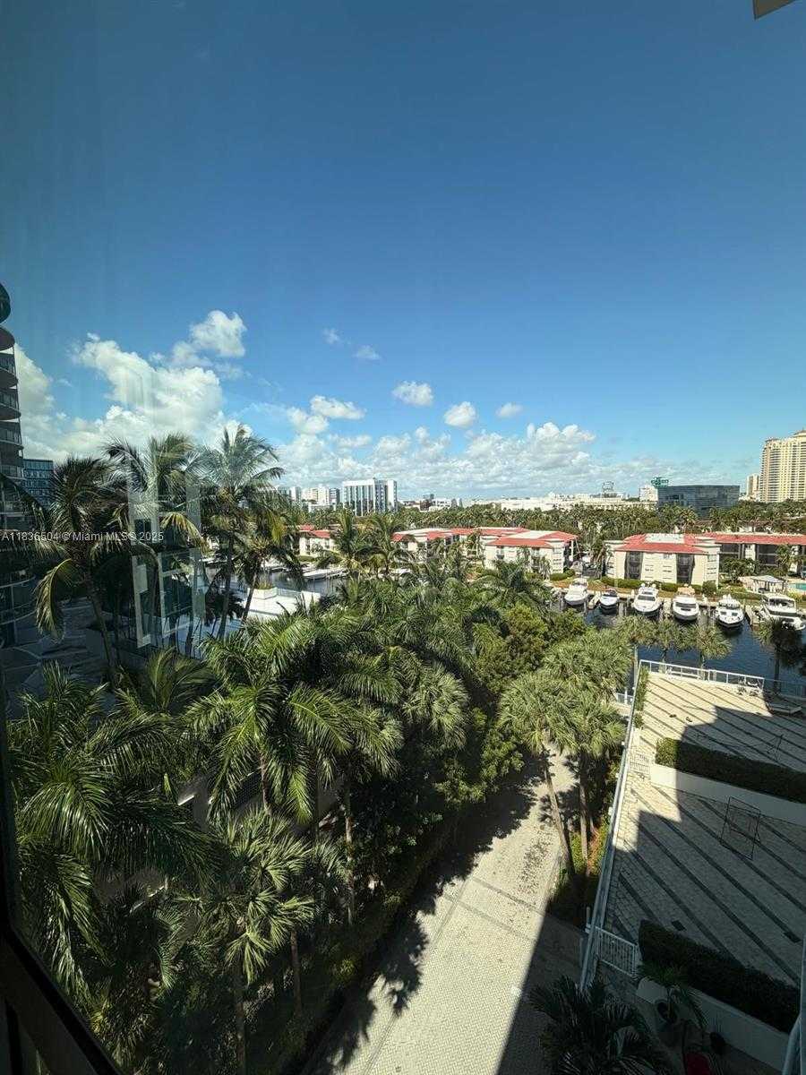 Small Image of 3131 NORTH EAST 188TH ST #1-808, Aventura Number 66