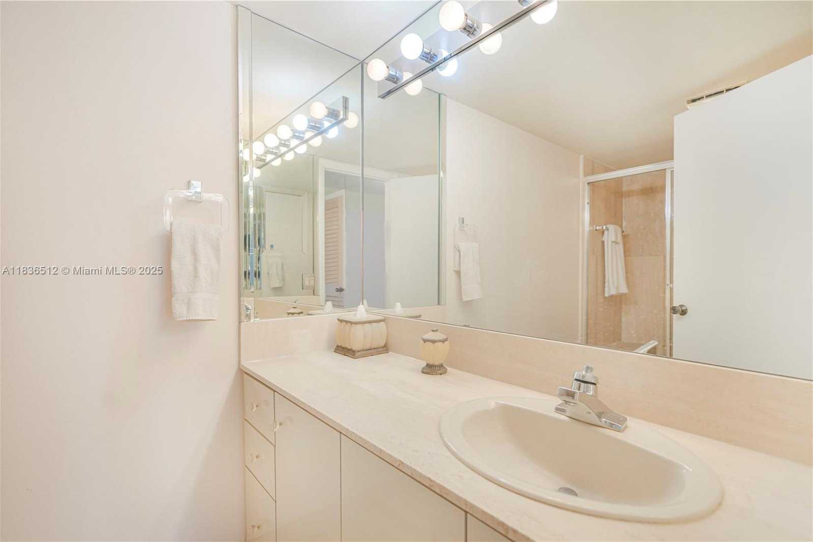 Small Image of 1201 SOUTH OCEAN DR #410S, Hollywood Number 20