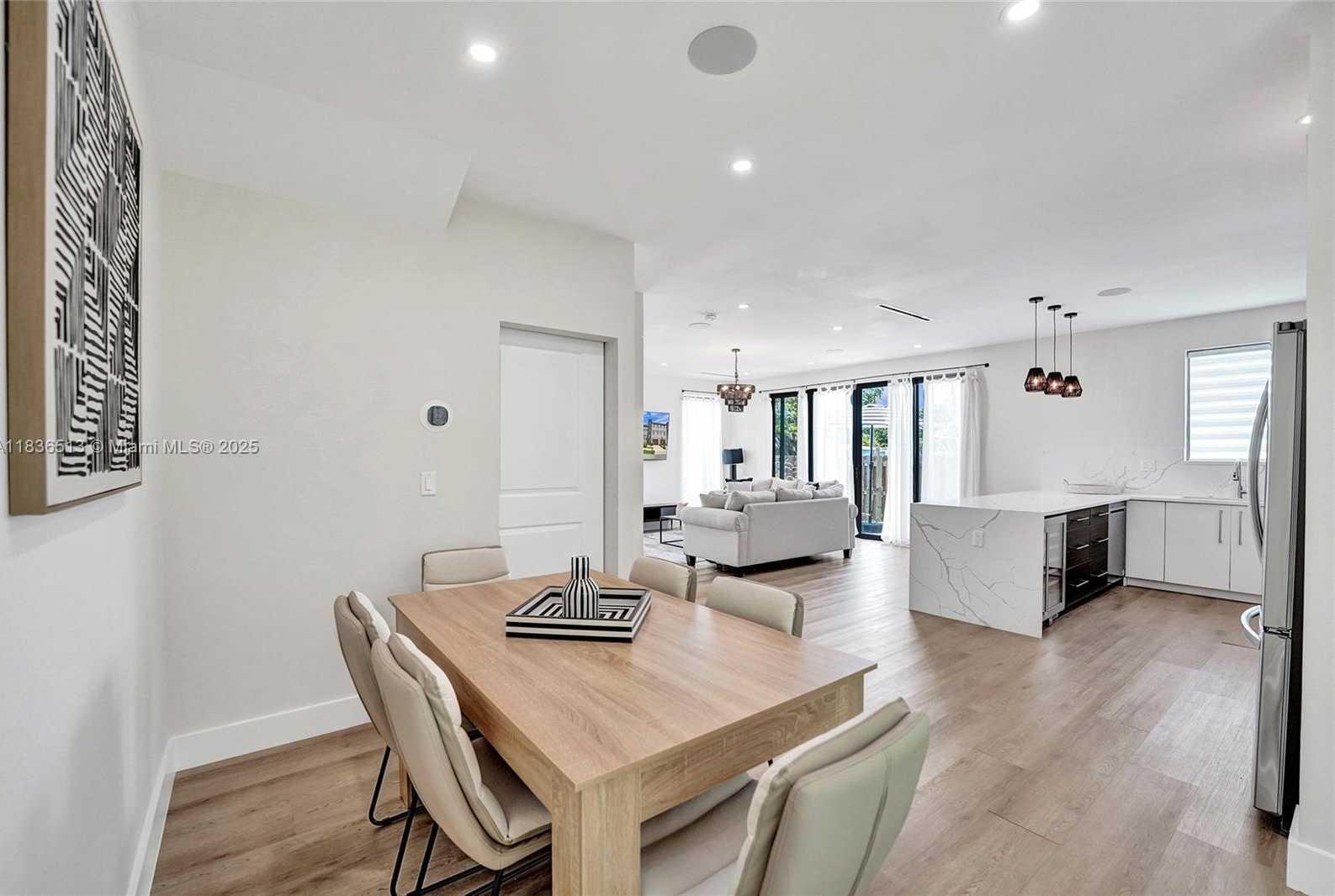 Small Image of 1617 NORTH EAST 11TH ST #1, Fort Lauderdale Number 10