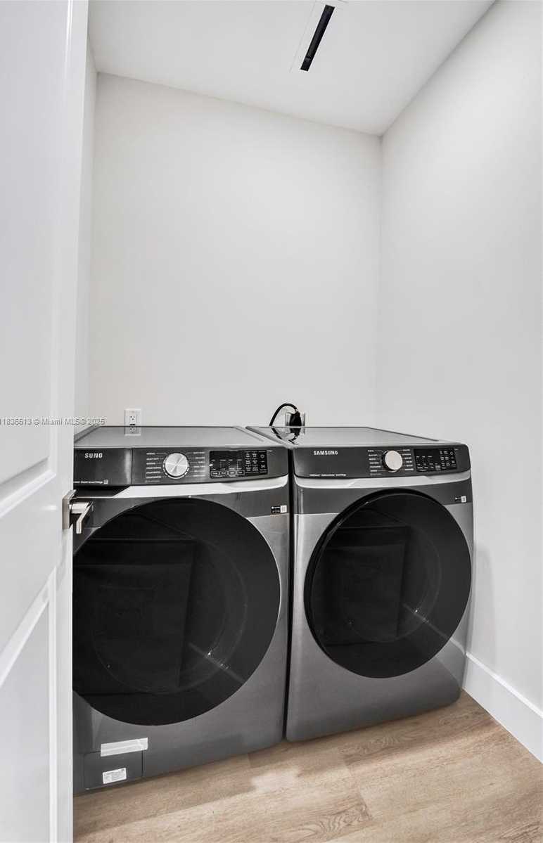 Small Image of 1617 NORTH EAST 11TH ST #1, Fort Lauderdale Number 61