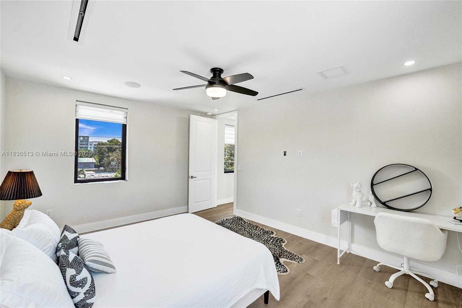 Small Image of 1617 NORTH EAST 11TH ST #1, Fort Lauderdale Number 68