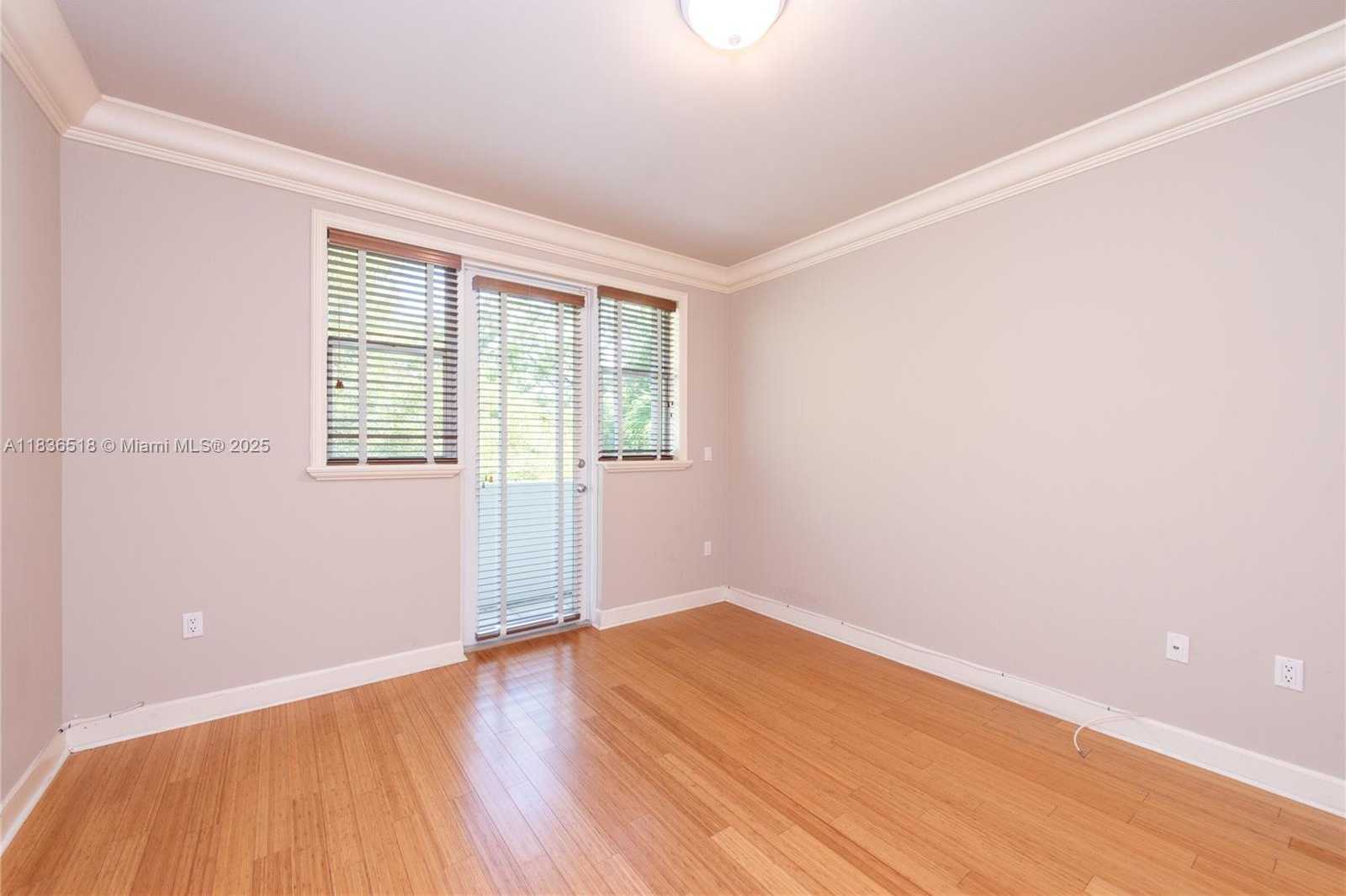 Small Image of 602 MALAGA AVE #B, Coral Gables Number 20