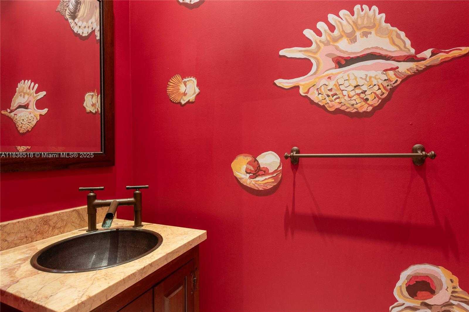 Small Image of 602 MALAGA AVE #B, Coral Gables Number 26