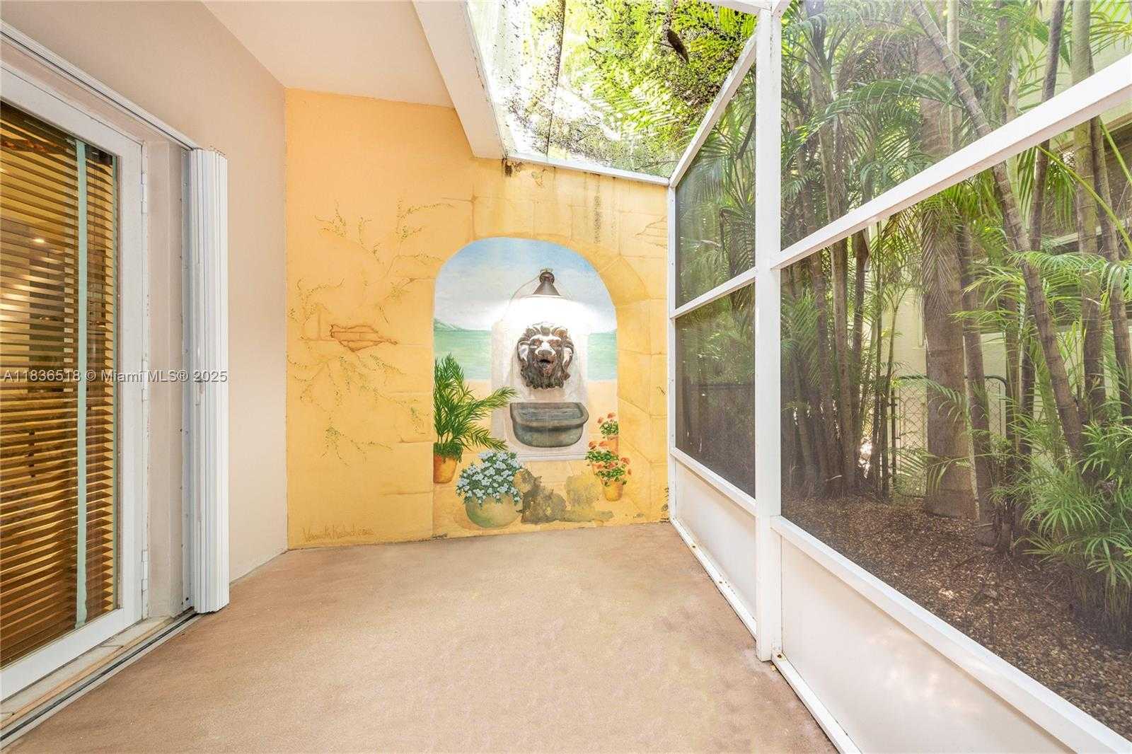Small Image of 602 MALAGA AVE #B, Coral Gables Number 29