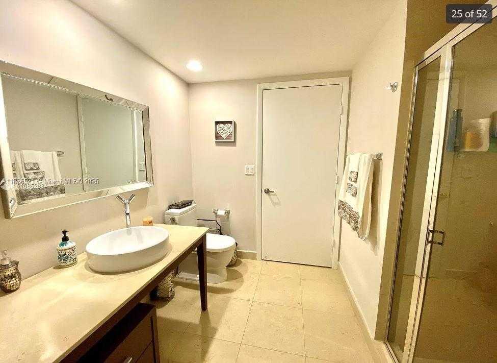 Small Image of 495 BRICKELL AVE #1205, Miami Number 19