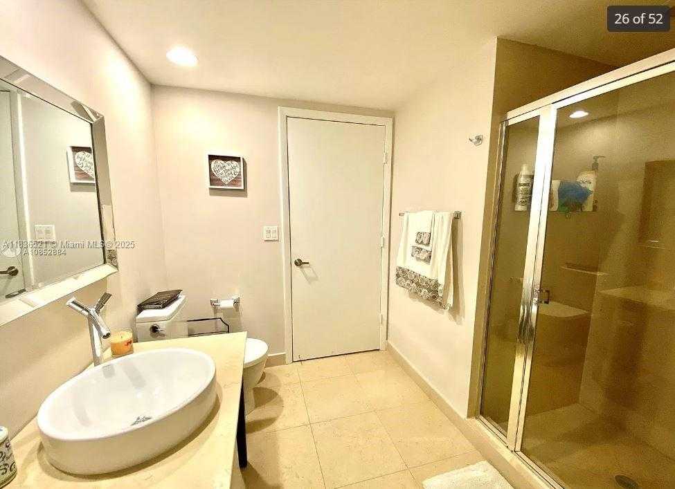 Small Image of 495 BRICKELL AVE #1205, Miami Number 20