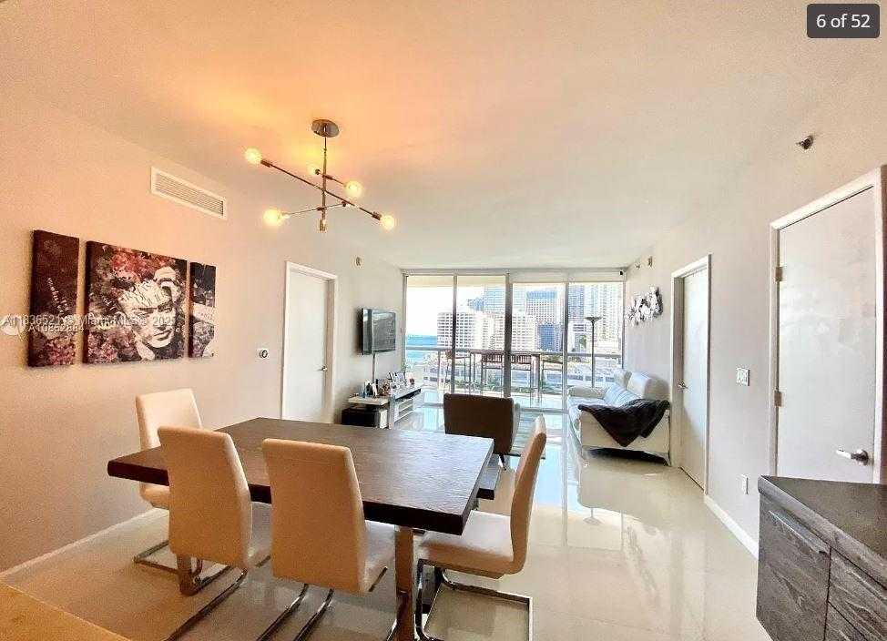 Small Image of 495 BRICKELL AVE #1205, Miami Number 4