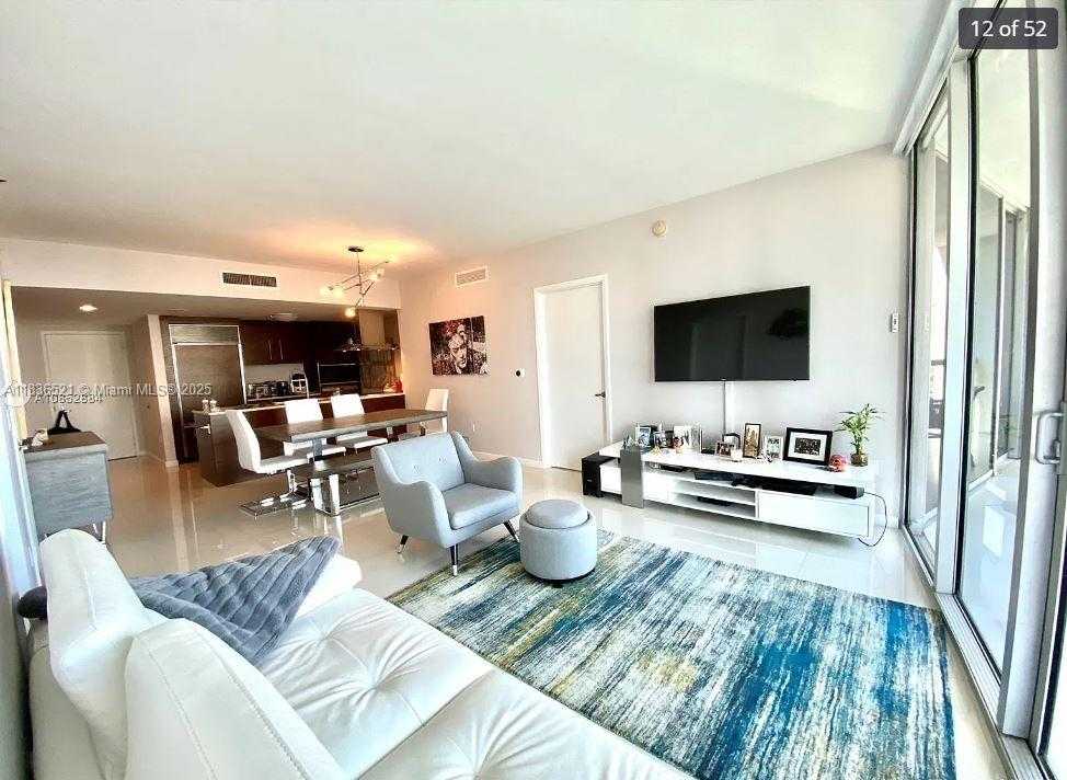 Small Image of 495 BRICKELL AVE #1205, Miami Number 9
