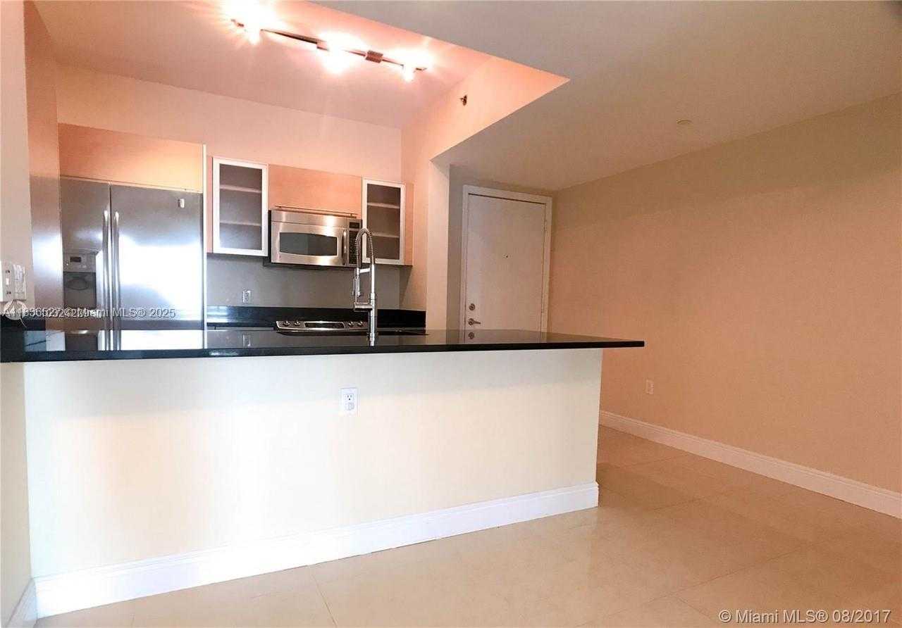 Small Image of 951 BRICKELL AVE #2405, Miami Number 17