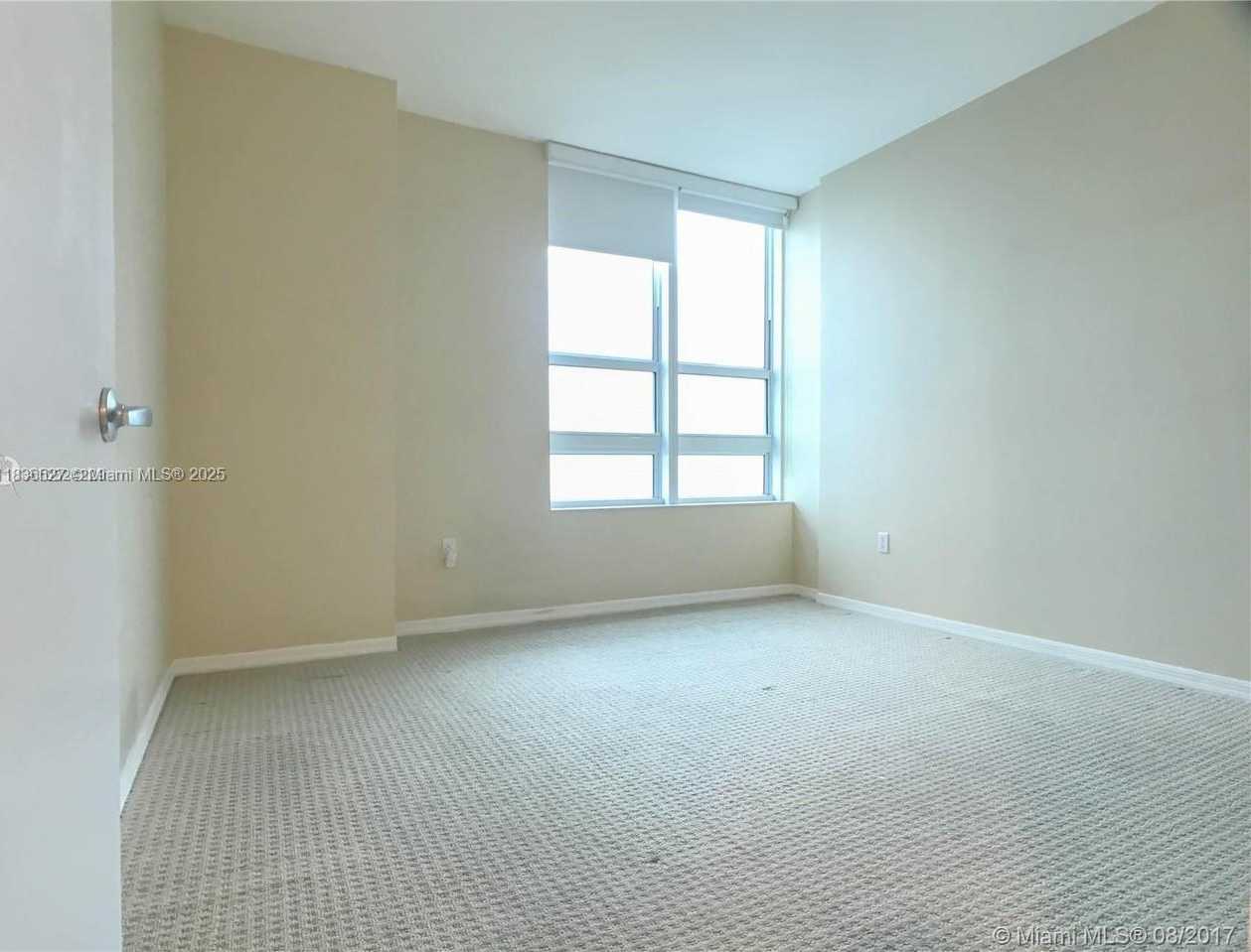 Small Image of 951 BRICKELL AVE #2405, Miami Number 25