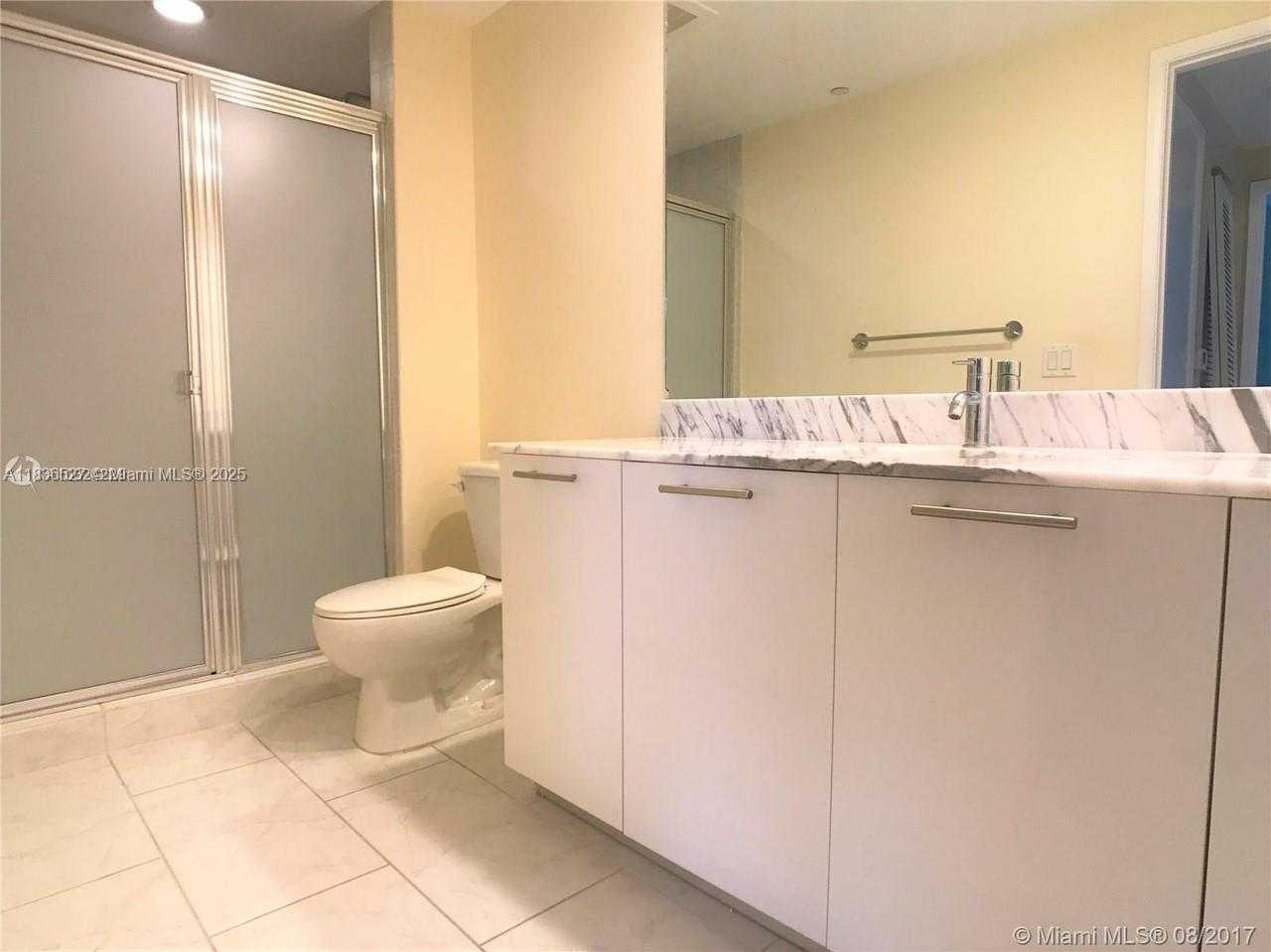 Small Image of 951 BRICKELL AVE #2405, Miami Number 28